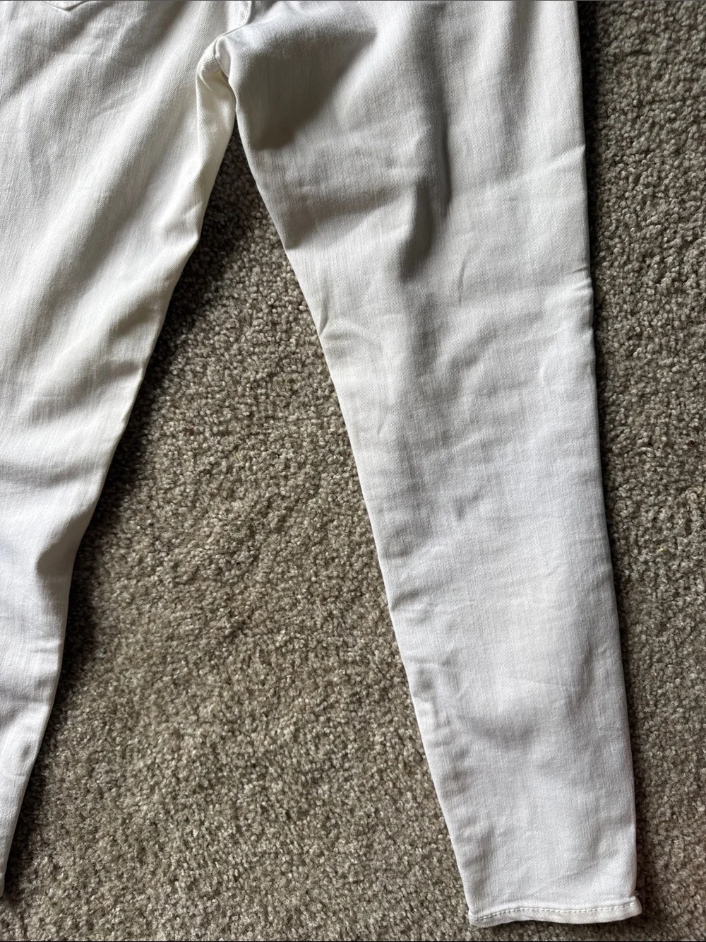 Free People Women’s White Skinny Ankle Jeans with Ankle Zips SIZE 28